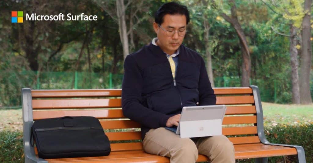 Arbeiten unterwegs mit Microsoft Surface Go 3 - Beratung und Verkauf durch Keepsmile Design